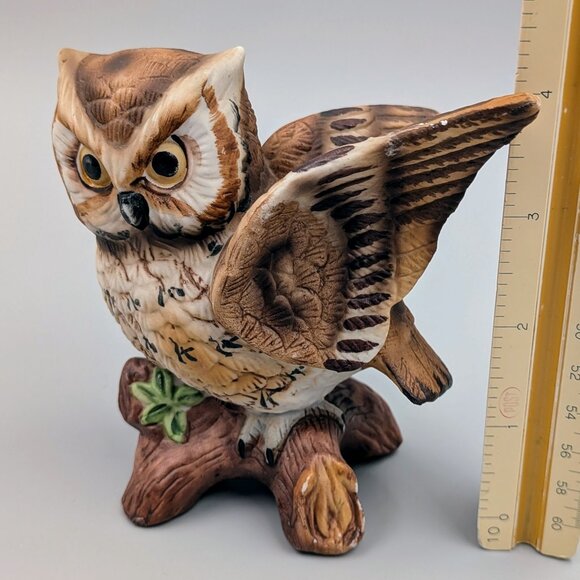 Vintage Porcelain Owl Figurine on Tree Stump |  Bird Collectible - Picture 6 of 7
